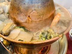 -鑫渔港海鲜本地菜·山海关浑锅(东戴河店)