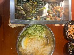 -肉甲韩国木炭烤肉(新壹街1店)