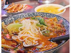 -粉家柳州螺蛳粉(杨宅路店)