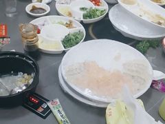-官塘陈记鱼生·潮汕砂锅粥·牛肉火锅(潮枫路总店)