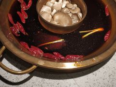 鸳鸯锅-大味生态火锅(蓝谷地店)