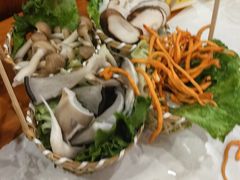 -藏味八珍特色火锅