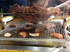 -欢乐牧人蒙古炭烤羊腿(四平路店)