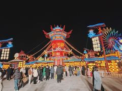 -淄博花灯齐彩城