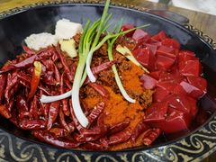 -虎贲三拖八老火锅(洋人街店)