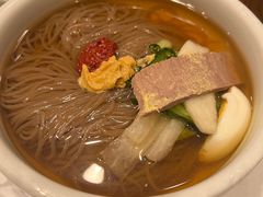 -萨拉伯尔(燕莎友谊商城店)