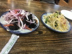 -壹阁胡羊焖饼(特色小吃街店)