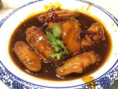 秘制翅中-佳佳麻辣烧菜馆