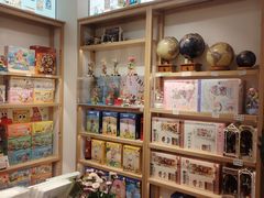 -猫的天空之城概念书店(大学路店)