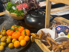 -鹿鸣山草本茶香火锅(园西路店)
