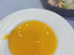 -悦享绿山墙西餐厅