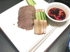 -忆江南·临江鱼馆