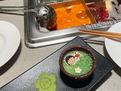 -海底捞火锅(宝龙广场夜宵主题店)