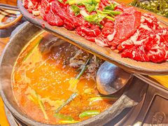 -贵厨酸汤牛肉(花果园国际中心店)