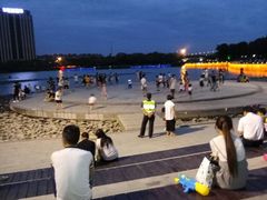 -南翔镇银翔湖公园