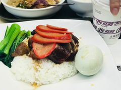 厨师四煲饭-太兴烧味餐厅(香港机场店)