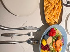 -芳草地西式融合餐厅(回龙窝店)