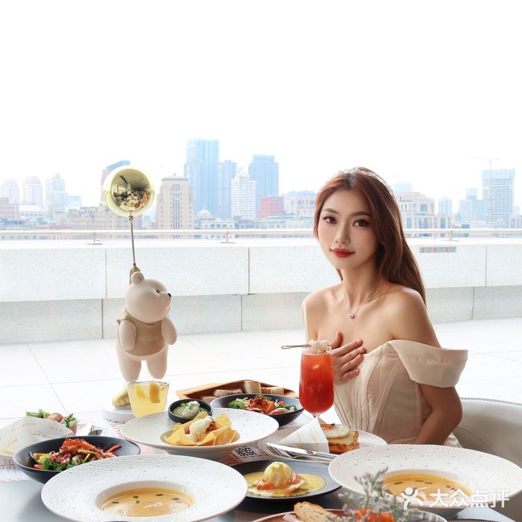 外滩探店|江景餐厅天花板我找到了！ 