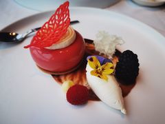 -云厨·高空西餐厅(成都瑯珀·凯悦臻选酒店)