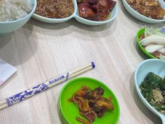 -晓宇盒饭(民安街店)