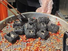 -黑色经典臭豆腐·湖南特产(步行街店)