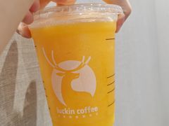 -瑞幸咖啡(绿地锦峰大厦店)