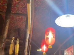 -鱼窝棚柴火铁锅炖(富山屯店)