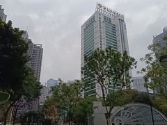 -观音桥步行街