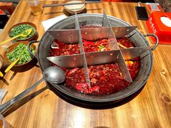 -周小明火锅(黑金冠社区店)