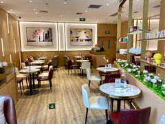 大堂-哈根达斯(国瑞店)