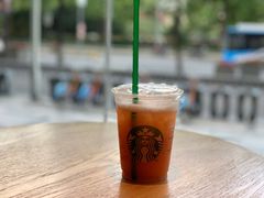 -星巴克(宁波东门银泰店)