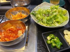 -臻牛烤肉