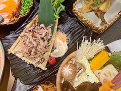 -湊湊火锅·茶憩(打浦桥日月光店)