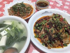 -洪霞餐馆