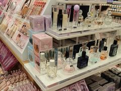 -名创优品(天河区正佳广场二店)