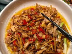 -湘知湘味(岳麓山店)