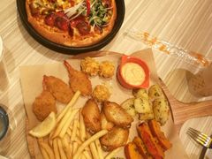 -必胜客(环球店)