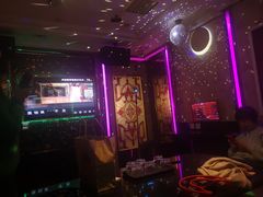 -麦度量贩式KTV(中联广场店)