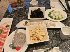 -一席地·本地鸡窝·杭帮鸡火锅(萧山银隆百货店)