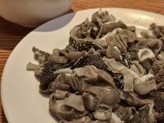 -清真吴记门钉肉饼·喜多利