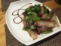 蒜苗猪脸肉-拂晓山房·私房川菜(西门店)