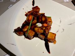 -穹六人间 people 6(岳阳路店)