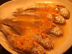 -大中华希尔顿酒店-念自助餐·海南美食·三文鱼