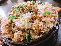 -黄桷树曹家私房菜(江与城店)