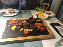 田园澳洲骰子牛肉-蜜桃花开·中西融合菜E&W(南长街店)