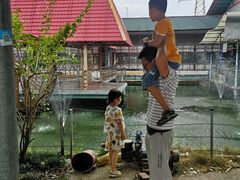 -东江湖游水三文鱼美食城