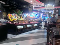 -四海一家自助餐(益田假日广场店)