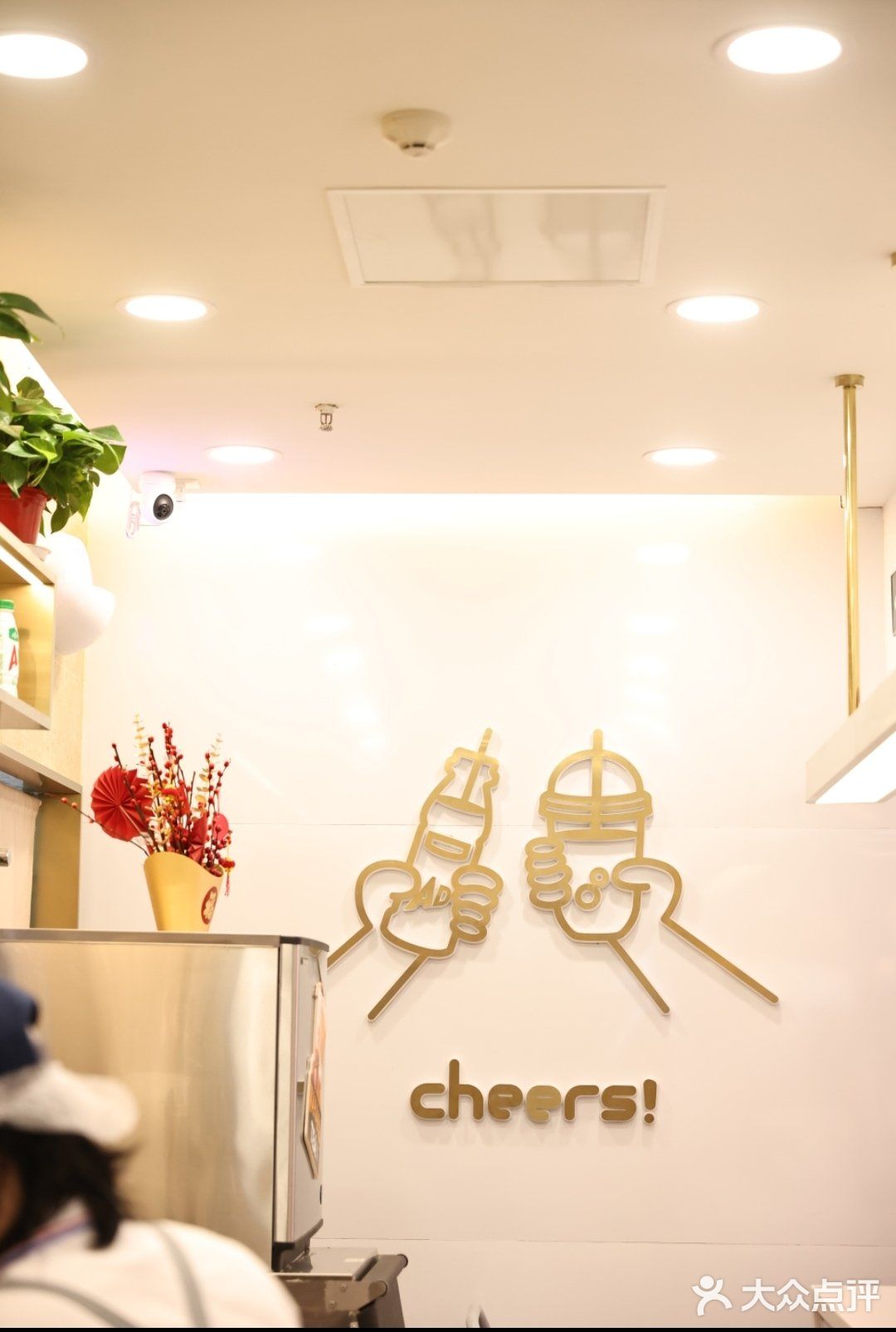 小时候的快乐又回来啦[糖果]来杯娃哈哈奶茶超快乐