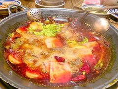 -旧街市鲜货老火锅(大光路店)