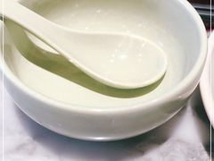-蝴蝶里·粤菜·点心(龙湖天街&滨江店)